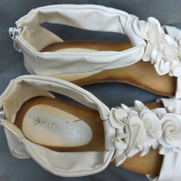 Patrizia by Spring Step Sz 38 I 7.5 - 8 Rosette Floral Wedge Sandals Shoes - Picture 3 of 9